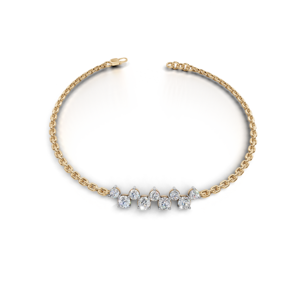 Delicate and elegant diamond bracelet