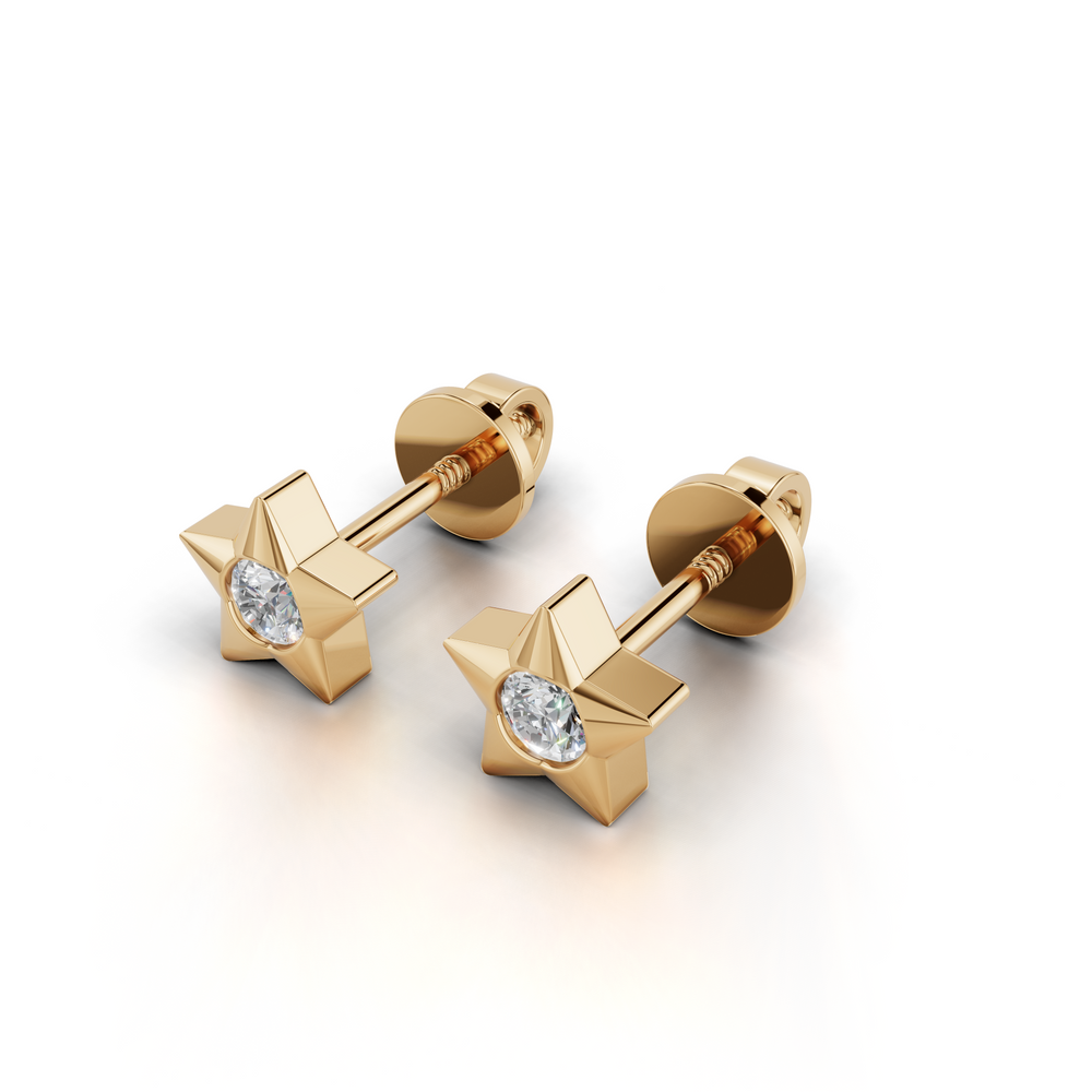 Stunning star stud earrings
